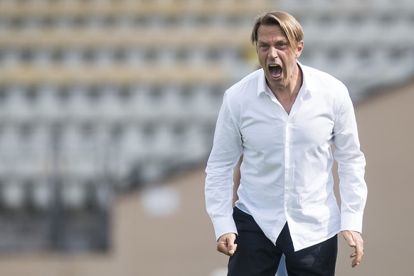 L&#039;entraineur du FC Sion Paolo Tramezzani, lors de la rencontre de football de Super League entre le FC Lausanne-Sport, LS, et le FC Sion ce dimanche 30 juillet 2017 au stade Olympique de la Ponta ...