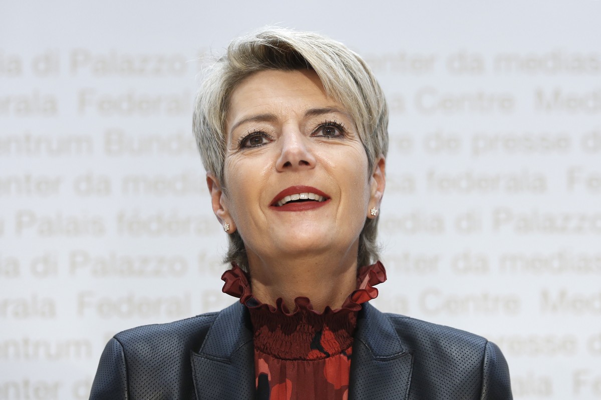 Die nominierte FDP-Bundesratskandidatin Karin Keller-Sutter waehrend einer Medienkonferenz, am Freitag, 16. November 2018 in Bern. (KEYSTONE/Peter Klaunzer)