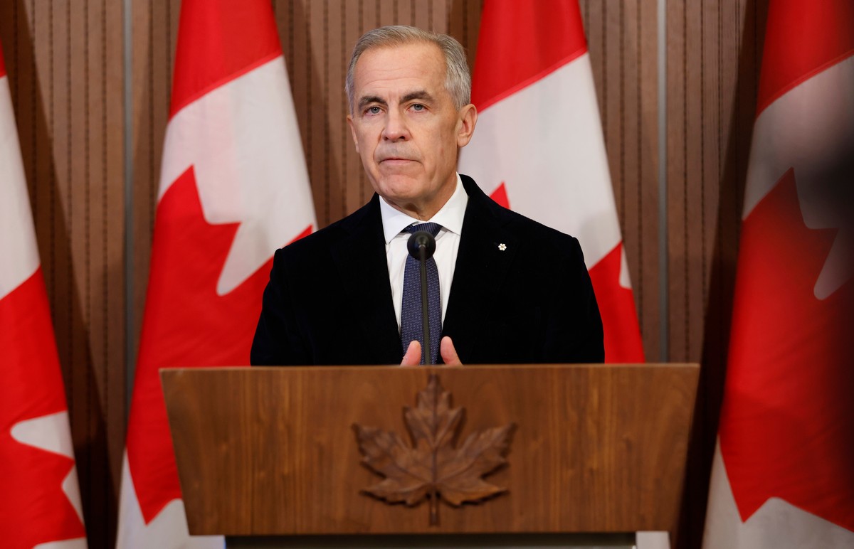 Canada Prime Minister Mark Carney delivers a statement on Parliament Hill following a deadly fire at Canadian Forces Base Wainwright in Alberta, in Ottawa on Sunday, Oct. 18, 2026. (Patrick Doyle/The  ...