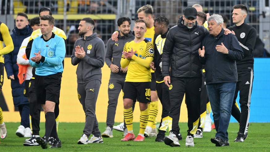 IMAGO / Team 2

Beide Mannschaften machten nach dem Spiel eine Ehrenrunde, rechts Trainer Marco Rose (Borussia Dortmund) mit Trainer Mircea Lucescu (Dynamo Kiew) 26.04.2022, Fussball GER, Saison 2021  ...