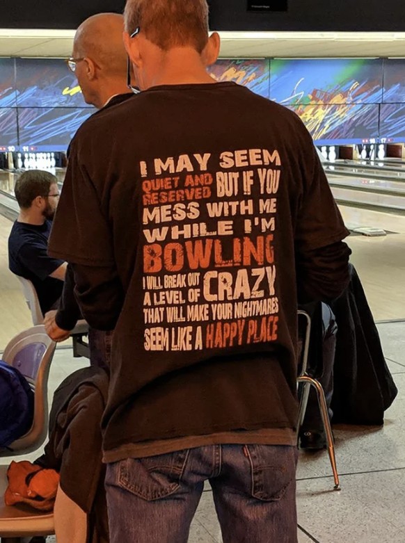 Dumme Shirts von dummen Leuten