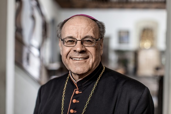 Vitus Huonder, Bishop of the Diocese of Chur, pictured on January 10, 2013, in Chur, Switzerland. (KEYSTONE/Gaetan Bally) 

Vitus Huonder, Bischof des Bistums Chur, aufgenommen am 10. Januar 2013 in C ...