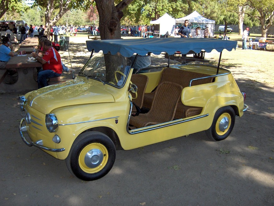 fiat 600 jolly auto retro design beach car italien https://commons.wikimedia.org/wiki/File:Fiat600Jolly.JPG