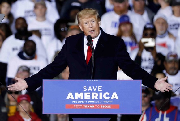 Former President Donald Trump speaks at a rally, Saturday, Jan. 29, 2022, in Conroe, Texas. (Jason Fochtman/Houston Chronicle via AP)