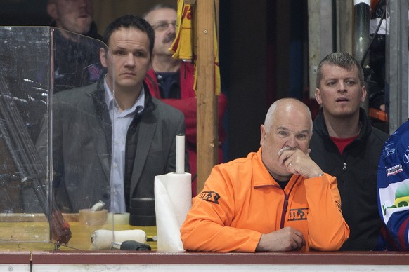 Sportchef Martin Steinegger (links) will den Trainer längerfristig an den EHC Biel binden.