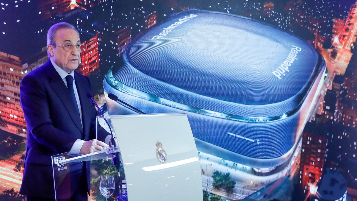 epa09144570 (FILE) - Real Madrid's President Florentino Perez delivers a speech during the presentation of remodeling project of Santiago Bernabeu Stadium in Madrid, Spain, 02 April 2019 (reissue ...