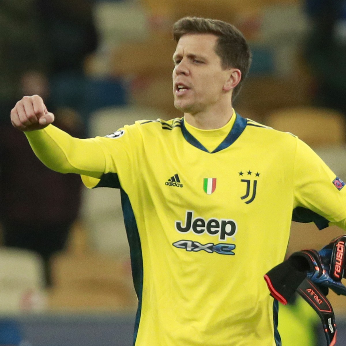 Juventus' goalkeeper Wojciech Szczesny touches fists with Dynamo Kyiv's goalkeeper Heorhiy Bushchan after the Champions League, group G, soccer match between Dynamo Kyiv and Juventus at the  ...