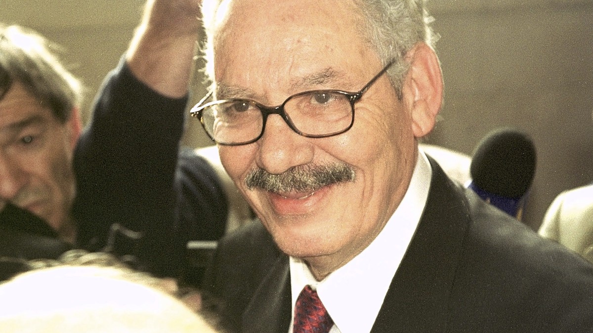 Persecuted Algerian ex-minister dies in Switzerland Floods inundate parts of Germany – and now rain falls constantly