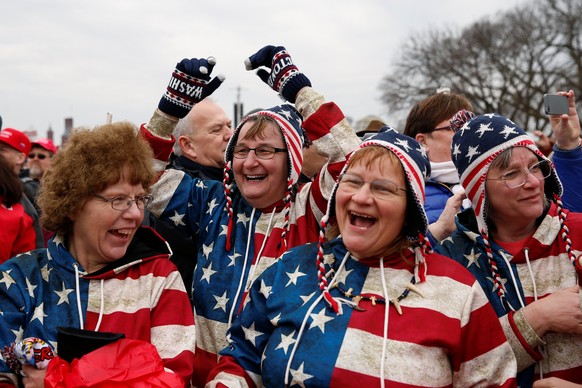 Attendees gather in the National Mall during Donald Trump&#039;s inauguration ceremonies to swear him in as the 45th president of the United States in Washington, U.S., January 20, 2017. REUTERS/Shann ...