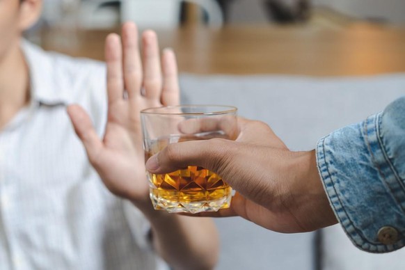 Alkoholverzicht: Schon wenige Wochen ohne Alkohol haben positive Effekte auf den Körper.