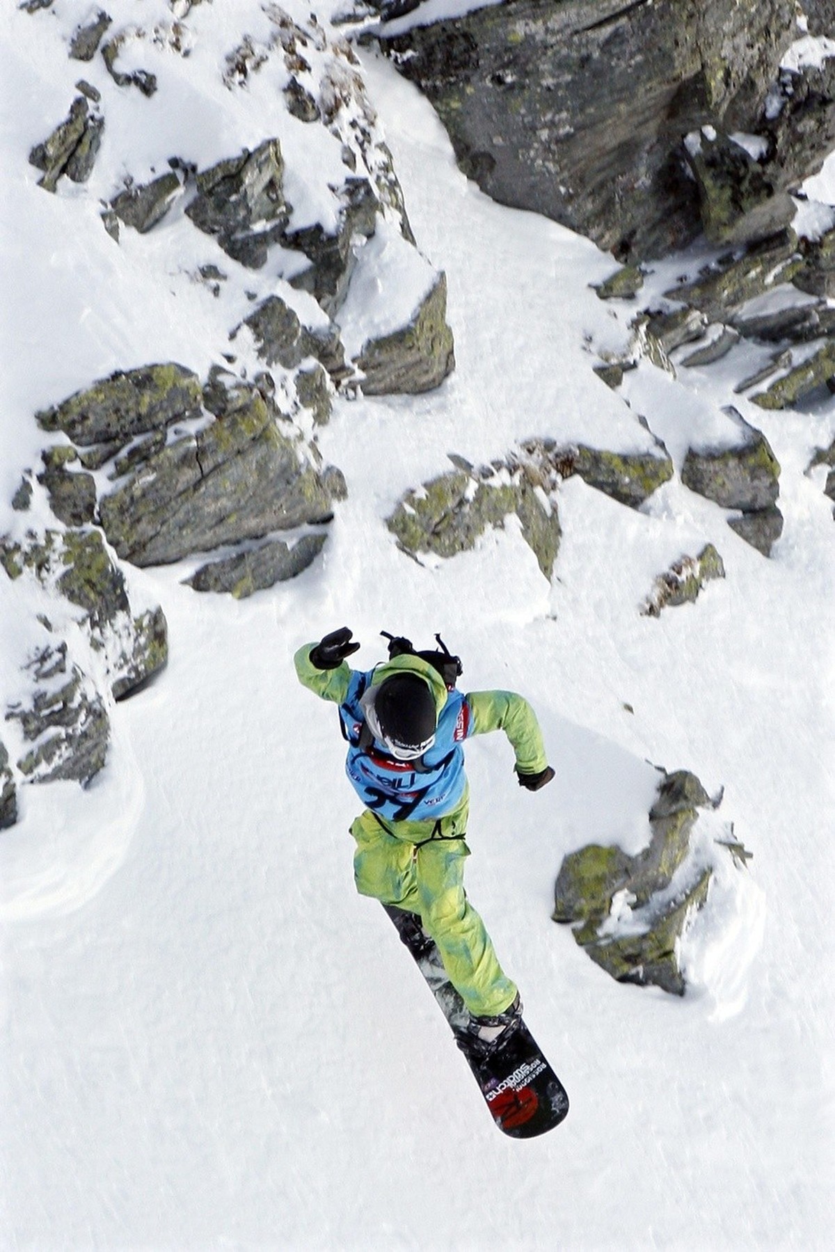 Xavier De Le Rue of France, in action during the Men's freeride snowboard, at the Xtreme freeride contest in Verbier, Mont Gele Mountain 3023m, Switzerland, Saturday, 15 March 2008. (KEYSTONE/Jea ...