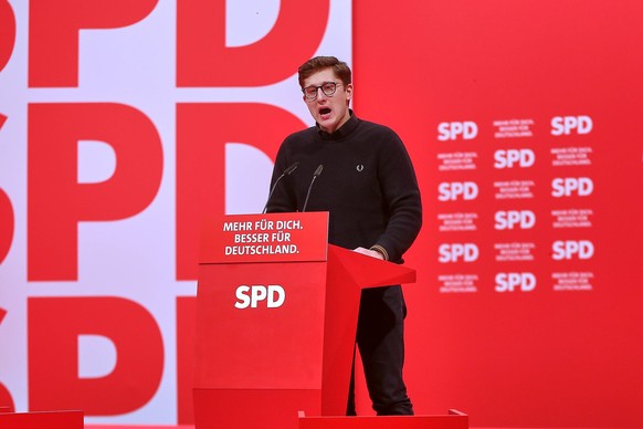 Berlin, Deutschland, 11.01.2025: Citycube Messe: SPD-Bundesparteitag: Juso-Chef Philipp Türmer *** Berlin, Germany, 11 01 2025 Citycube Trade Fair SPD Federal Party Conference Juso Head Philipp Türmer ...