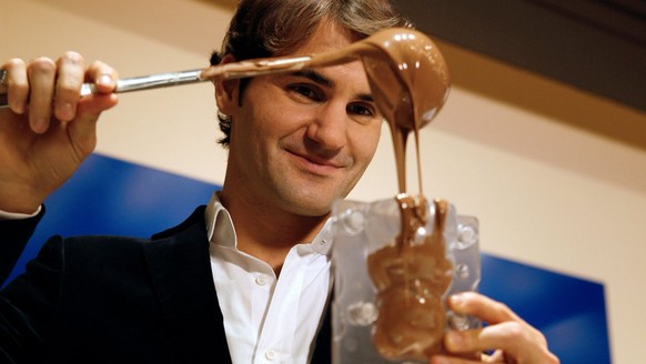 Roger Federer, Lindt Markenbotschafter, eroeffnet die Lindt Chocolateria am Montag, 14. November 2011, in Kilchberg...(PHOTOPRESS/Alexandra Wey)