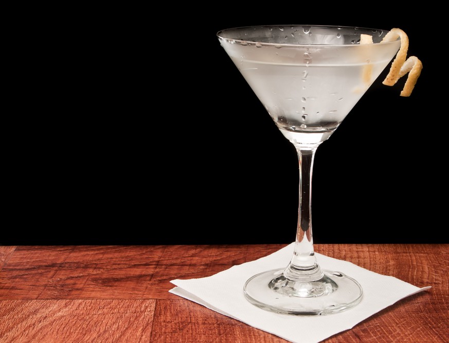 15 Variationen des klassischen Dry Martini Cocktails