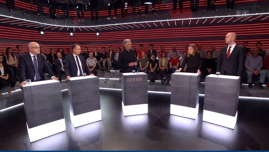 Die «Arena»-Teilnehmer von links nach rechts: Gregor Rutz, Philipp Müller, Moderator Sandro Brotz, Nadine Masshardt und Peter G. Kirchschläger.