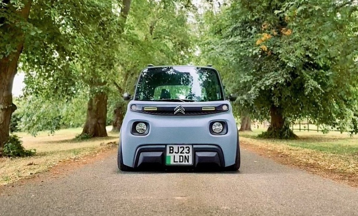 Citroen SLAMI – Josh Greswells slammed Citroen Ami. 
https://www.instagram.com/gresswells_
