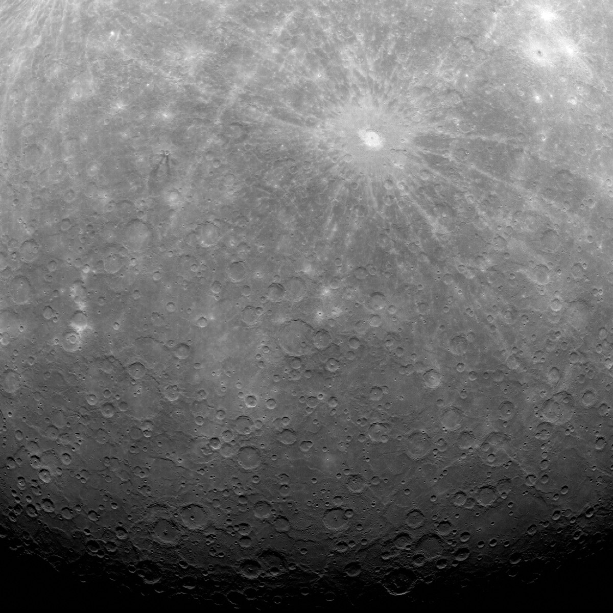 Das allererste von über 250'000 Bildern, geschossen von der Sonde.