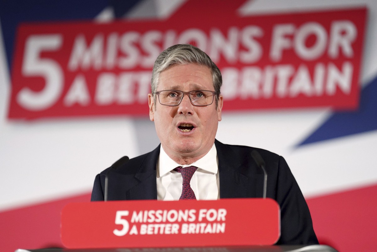 British Labour party leader Sir Keir Starmer delivers a speech at Port Vale football club in Stoke-on-Trent, England, Thursday, March 23, 2023. (Stefan Rousseau/PA via AP)