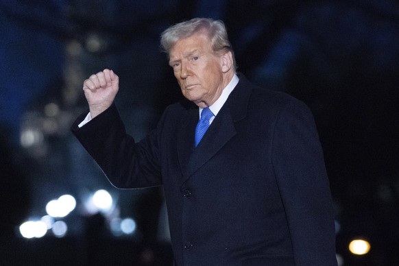 President Donald Trump waves to the media as he walks on South Lawn of the White House, in Washington, Sunday, March 9, 2025. (AP Photo/Jose Luis Magana)
Trump