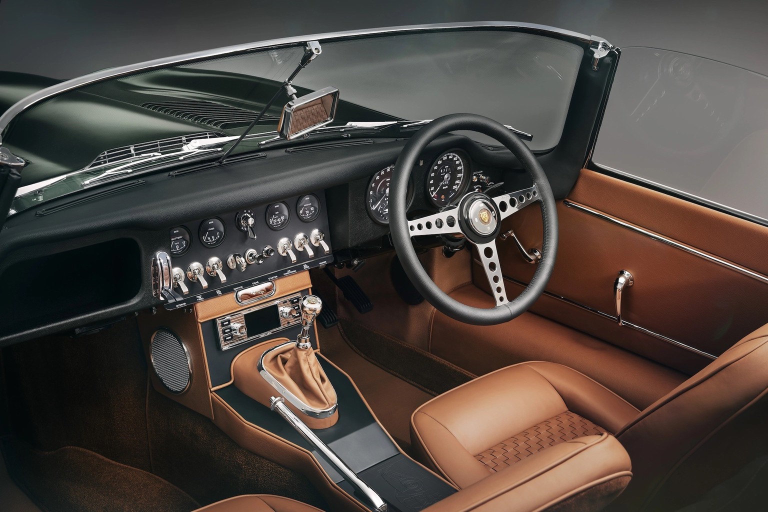 Called the E-Type Commemorative, these Series I cars are inspired by the Series III Commemorative Editions of which 50 were built in 1974 as part of the car’s final production run.
https://www.jaguar. ...