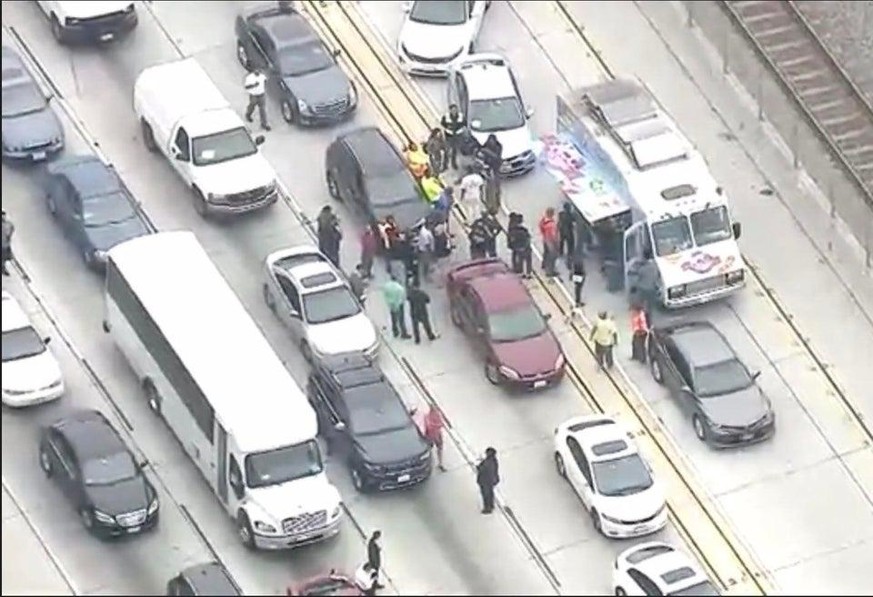 Stau-Bilder für das ultimative Gotthard-Feeling zu Ostern