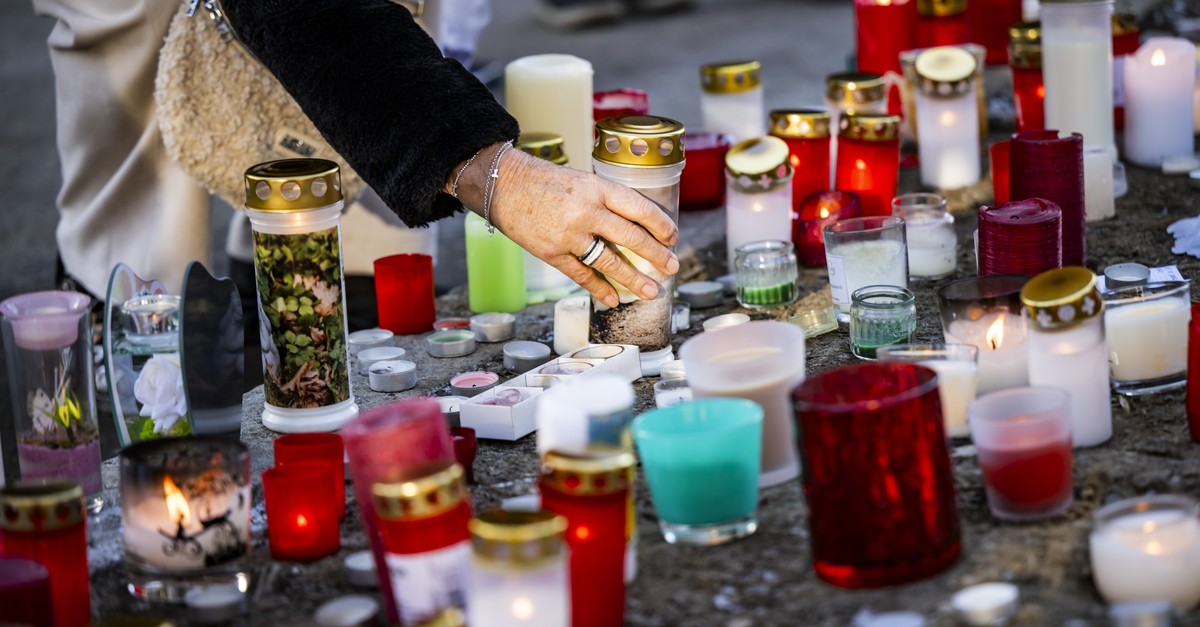 Viele-Minderj-hrige-in-der-Todesbar-warum-das-nur-bedingt-legal-ist