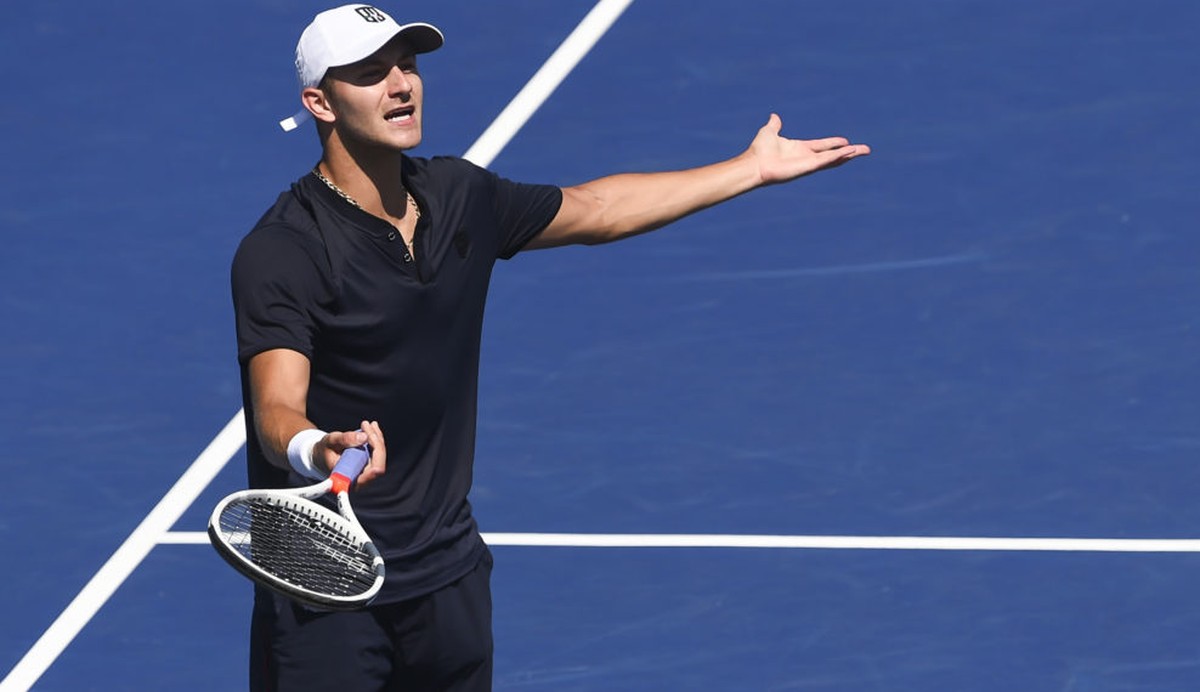 Brayden Schnur ist sichtlich unzufrieden.