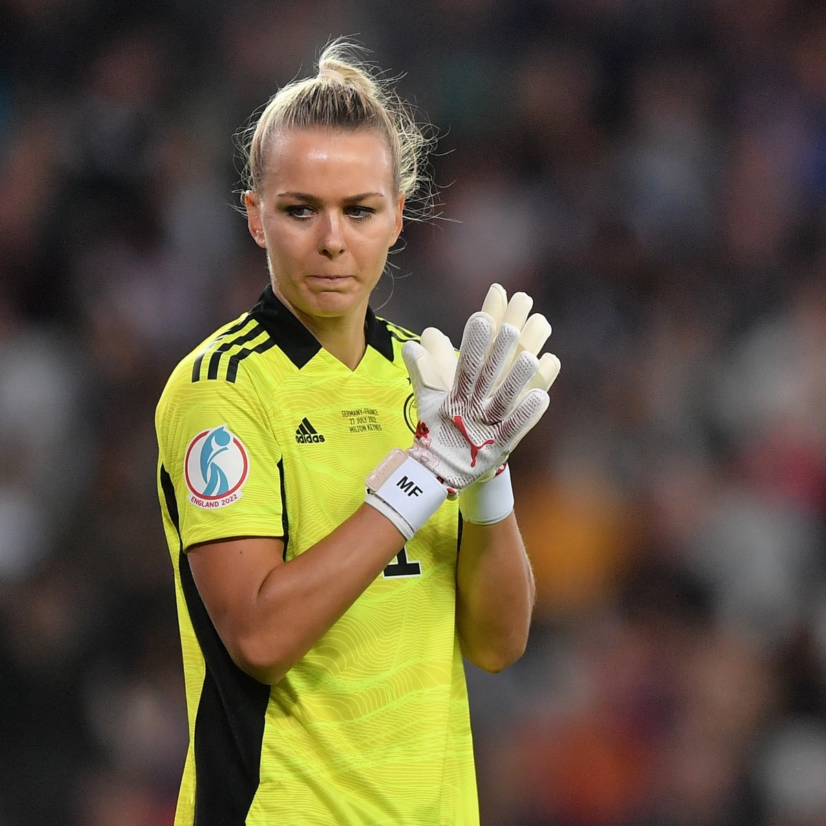 epa10094416 Goalkeeper Merle Frohms of Germany reacts during the UEFA Women's EURO 2022 semi final soccer match between Germany and France in Milton Keynes, Britain, 27 July 2022. EPA/Vincent Mig ...