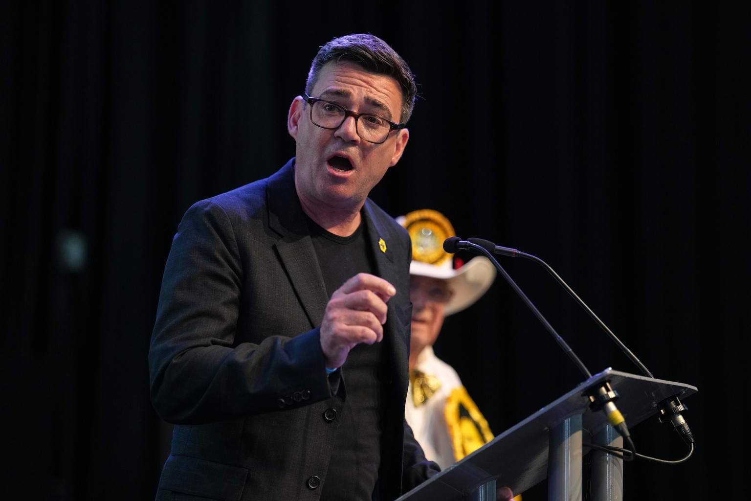 Labour party's Andy Burnham speaks after winning the Makerfield by-election, paving the way for a leadership challenge against Prime Minister Sir Keir Starmer. in Wigan, England, Friday, June 19, ...