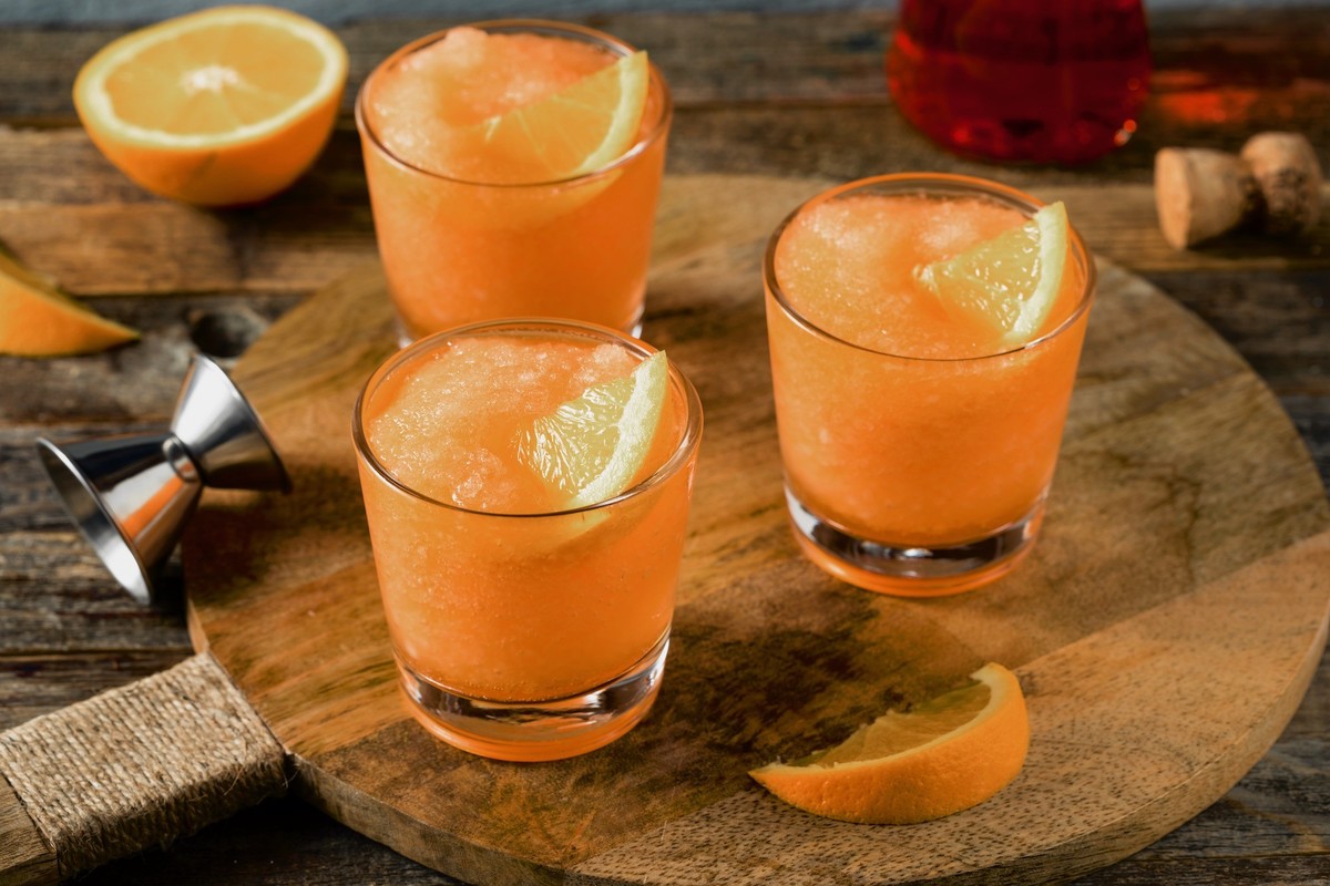 frozen negroni cocktail trinken alkohol drinks