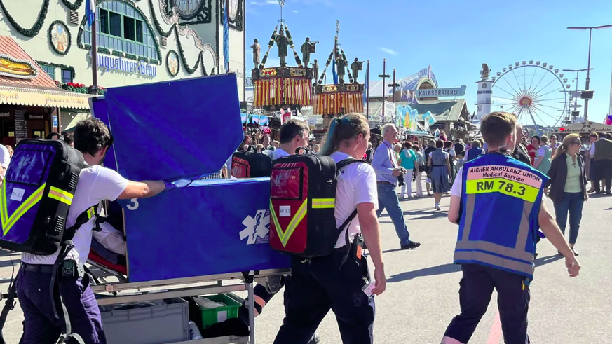 Sanitäter am Oktoberfest