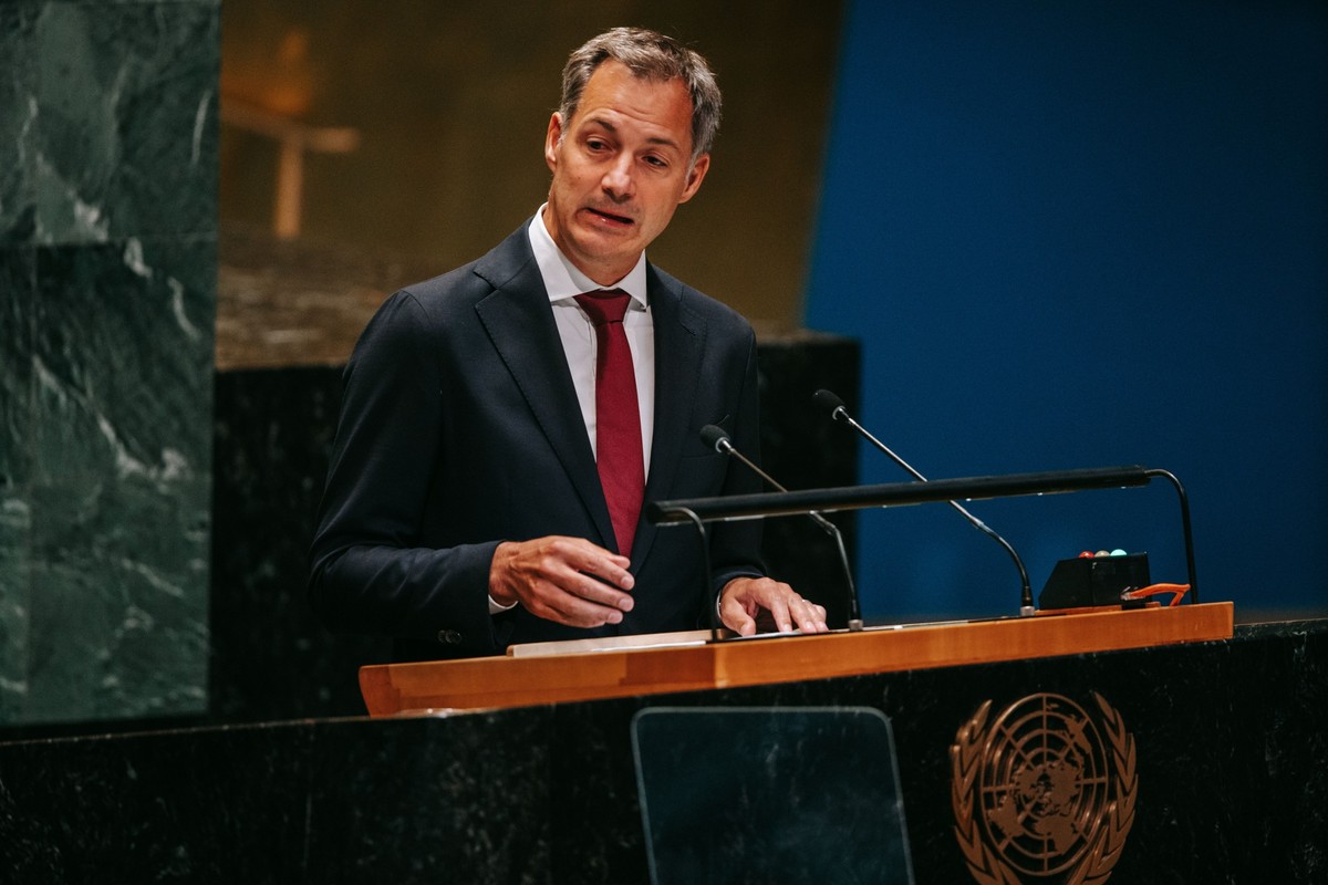 epa11619845 Prime Minister of Belgium Alexander De Croo speaks during the 'Summit of the Future' being held in advance of this week's General Debate of the 79th session of the United Na ...