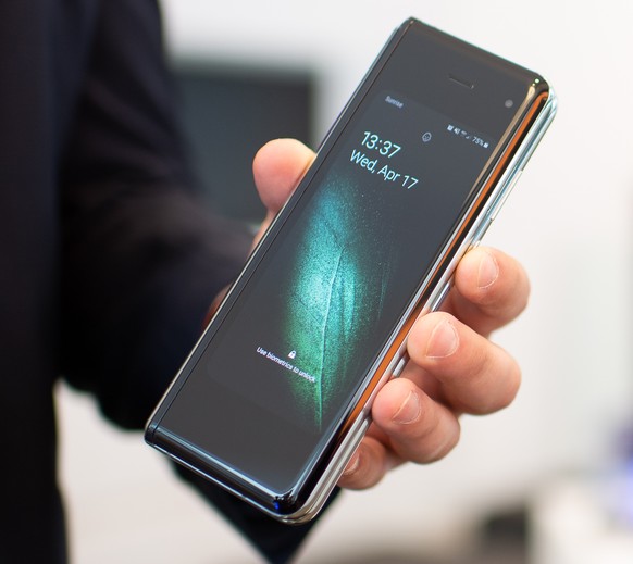 Galaxy Fold Samsung smartphone