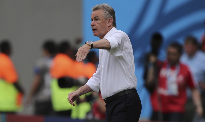 Ottmar Hitzfeld will gegen die Gauchos tief in die Trickkiste greifen.