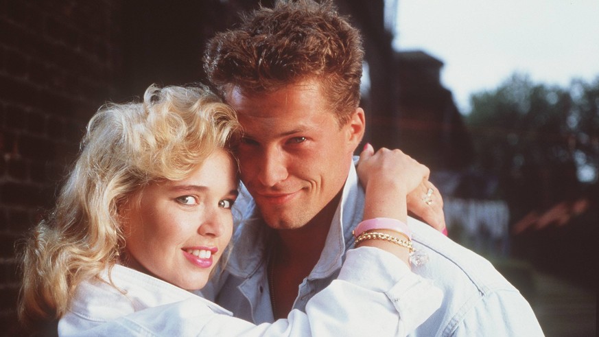 Hier sehen wir die Marilyn Monroe und den James Dean des deutschen Films. Beziehungsweise Tina Ruland und Til Schweiger 1991 in «Manta, Manta».