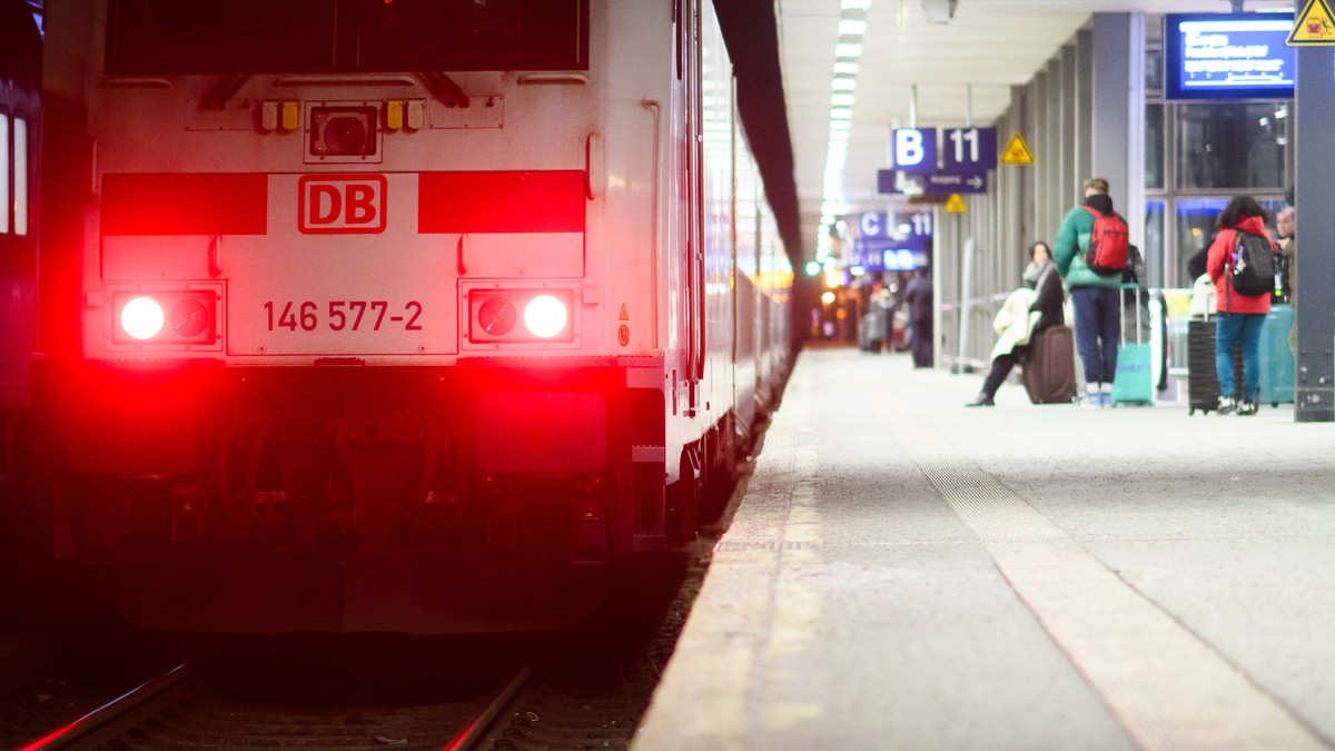 Railroad strike has begun in Germany Concerns over AI falsifications in the election campaign: Biden’s voice calls on people to abstain from voting