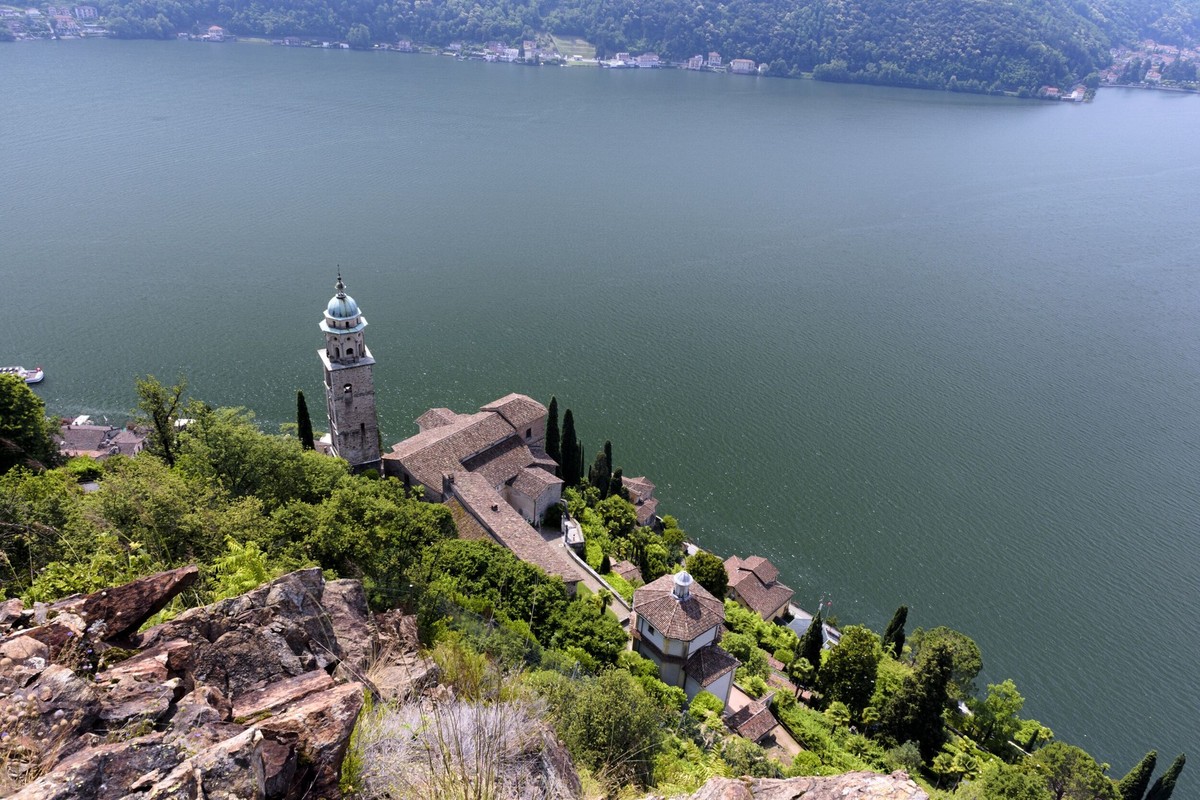 San Salvatore Morcote Rauszeit Treppen Wandern Schweiz Treppenwandern