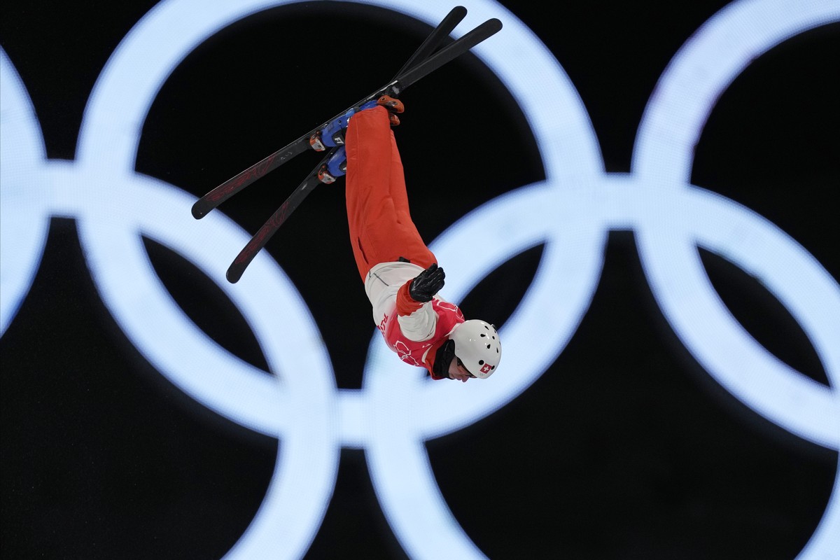 Switzerland's Pirmin Werner competes during the men's aerials qualification at the 2022 Winter Olympics, Tuesday, Feb. 15, 2022, in Zhangjiakou, China. (AP Photo/Lee Jin-man)