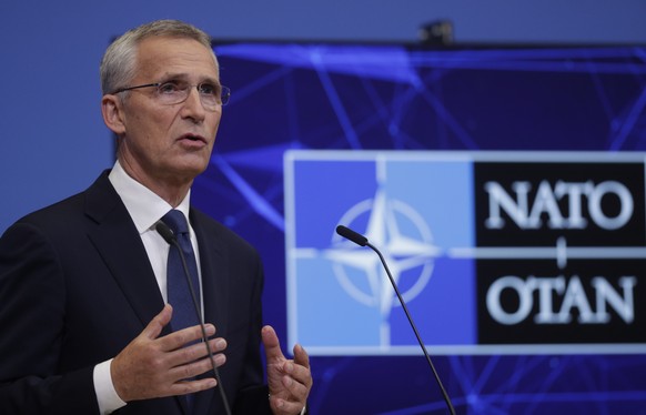 epa10216096 NATO Secretary General Jens Stoltenberg speaks during a press conference on Russia's annexation of four areas of Ukraine at the alliance's headquarters in Brussels, Belgium, 30 September 2022. President Putin has declared there are four new regions of Russia and signed on 30 September the formal annexation of the Kherson, Zaporizhzhia, Donetsk and Luhansk regions of Ukraine.  EPA/OLIVIER HOSLET