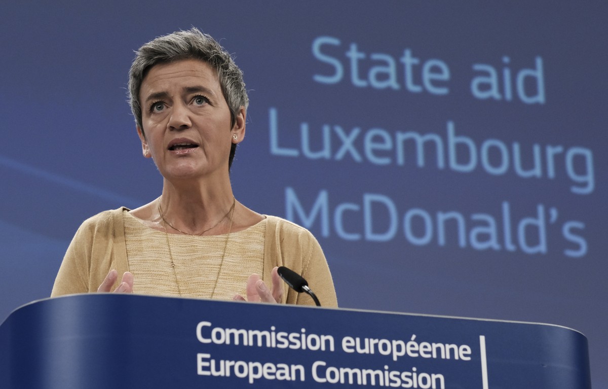 epa07031811 EU Commissioner for Competition, Danish, Margrethe Vestager gives a press conference on Luxembourg state aid to McDonald's in Brussels, Belgium, 19 September 2018. Reports state that  ...
