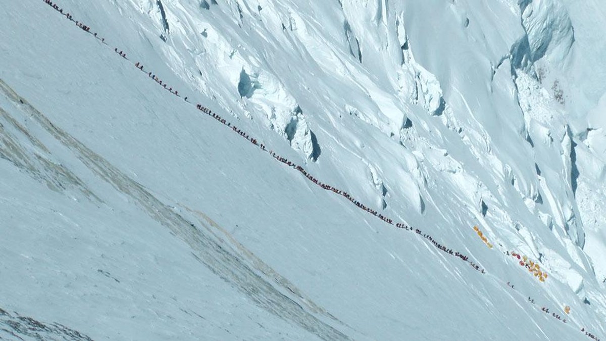 Stau-Bilder für das ultimative Gotthard-Feeling zu Ostern