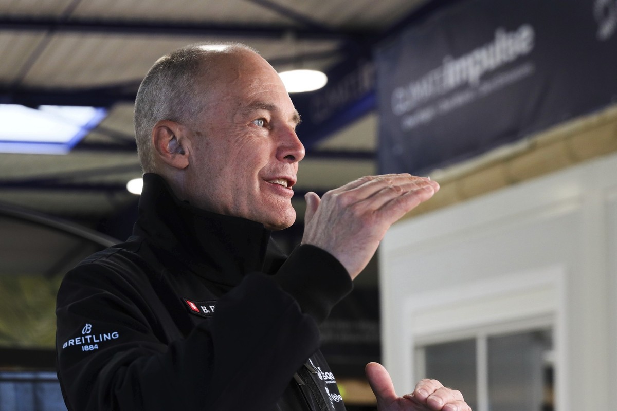 Swiss aviation pioneer Bertrand Piccard talks to the media about Climate Impulse, a plane powered by liquid hydrogen, at a hangar in Les Sables d'Olonne, France on Thursday, Feb. 13, 2025.(AP Pho ...