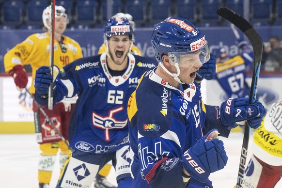 Klotens Miro Aaltonen jubelt nach seinem 3:1 Tor im Eishockey-Meisterschaftsspiel der National League zwischen den EHC Kloten und den SCL Tigers am Freitag, 14. Oktober 2022, in der SWISS Arena in Klo ...