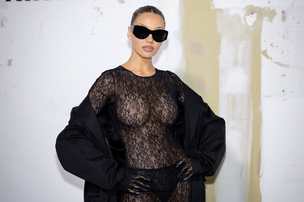 Photocall Vetements Womenswear - PFW Shirin David attends the Vetements Womenswear Spring/Summer 2026 show as part of Paris Fashion Week PFW on October 3, 2025 in Paris, France. Photo by Alexis Jumeau ...