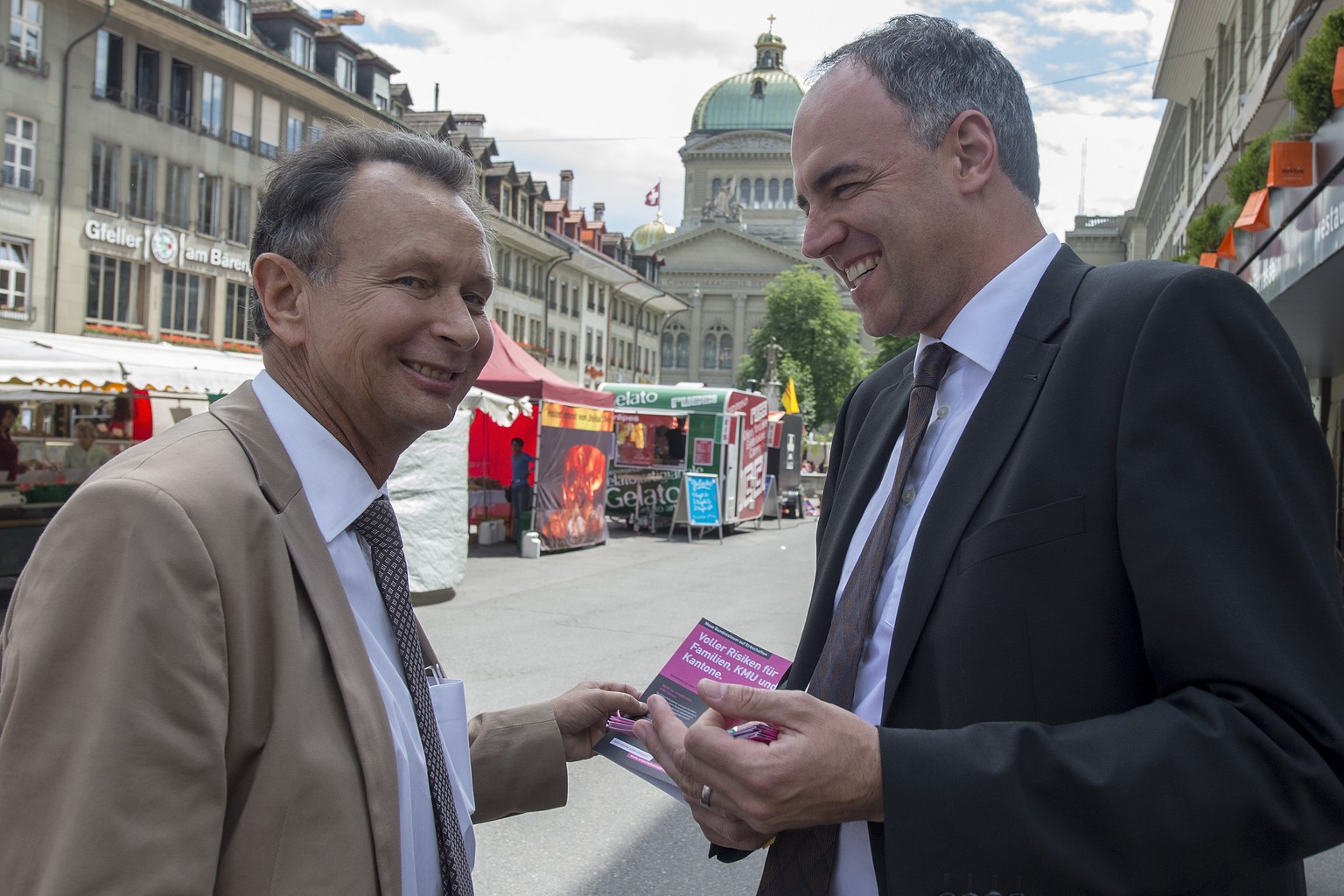 Philipp Müller und Christophe Darbellay: Der eine geht freiwillig, der andere nur bedingt.