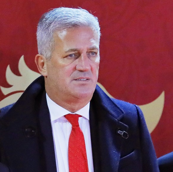 epa06361357 Peter Gillieron (2-L), president of the Swiss Football Association (SFV), and Swiss national soccer team head coach Vladimir Petkovic (2-R) arrive for the Final Draw of the FIFA World Cup  ...