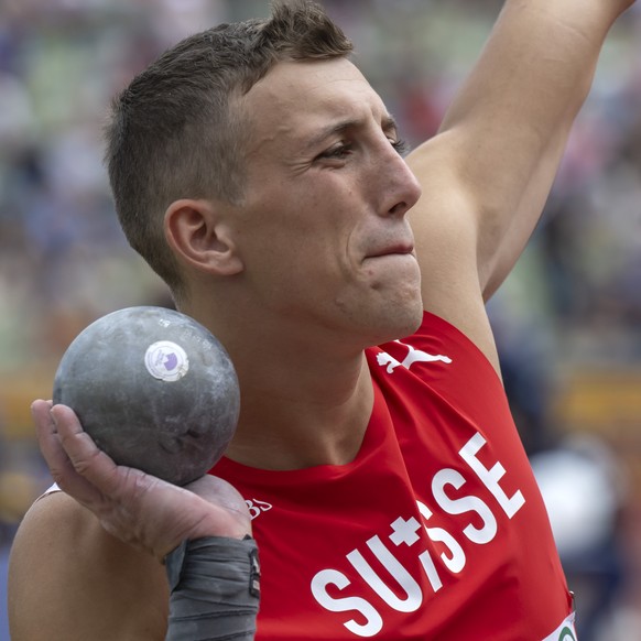 Switzerland's Simon Ehammer during the Shot Pot competition of the Men's Decathlon of the 2022 European Championships Munich at the Olympiastadion in Munich, Germany, on Monday, August 15, 2022. (KEYS ...