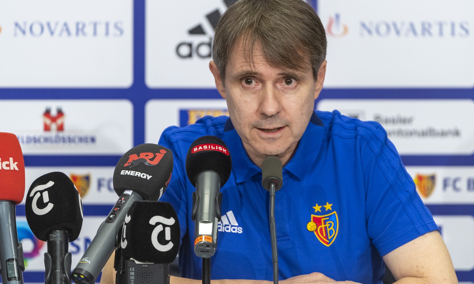 Praesident Bernhard Burgener spricht an einer Medienkonferenz des FC Basel 1893 in Basel, am Dienstag, 18. Juni 2019. (KEYSTONE/Georgios Kefalas)