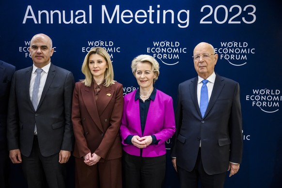 epa10410517 Alain Berset, President of the Switzerland, Olena Zelenska, First Lady of Ukraine, Ursula von der Leyen, President of the European Commission and World Economic Forum founder Klaus Schwab, ...
