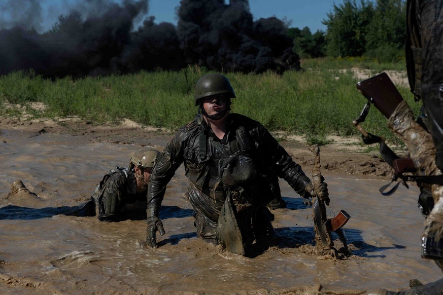 La marche forcée est l&amp;#039;un des exercices les plus redoutés des recrues.